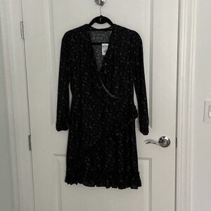 Chic Black Floral Long Sleeve Dress